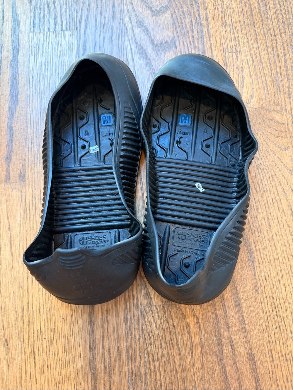 Shoes for Crews Slip Resistant Overshoes size M